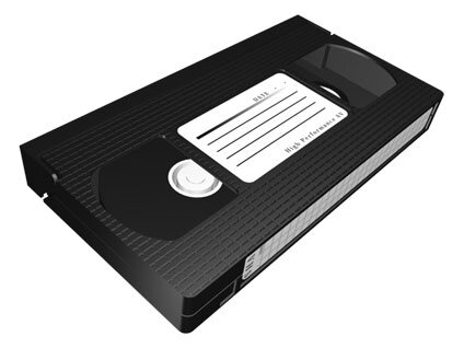 Amazonbot4's profile picture. はじめまして、Amazonアダルトカテゴリの売り上げランキングをつぶやいていきます。Amazonは自宅に郵送だけじゃなく、近くのコンビニ受け取りもできるので便利！ぜひご活用ください♪