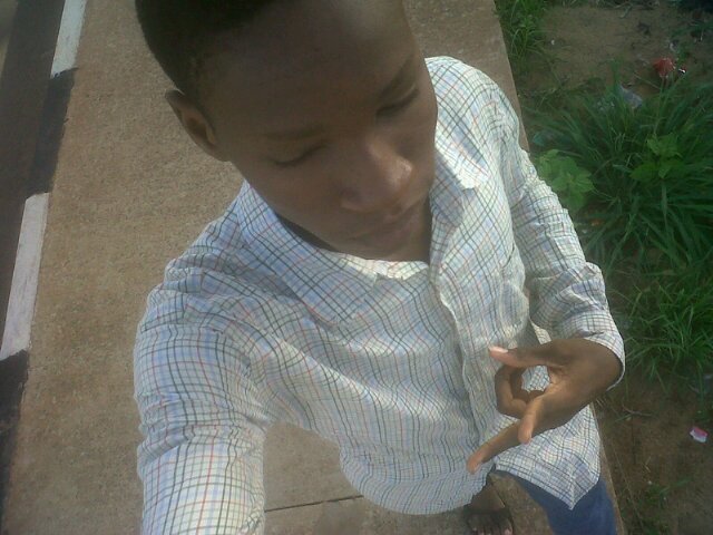 Arm a gud and a humble guy I just nd frds dat ha on bbm dis ma pin 21511893 add up