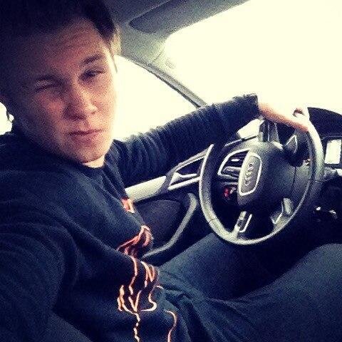 Tkalincev's profile picture. 