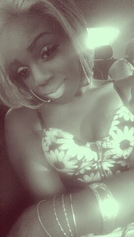 no bio needed ima #teamBADd BiTCH #prettyGIRLS #teamIDGAF #teambigbooty wat else is there to knw!.......ummm follow me.....tweett me Loves..... :)