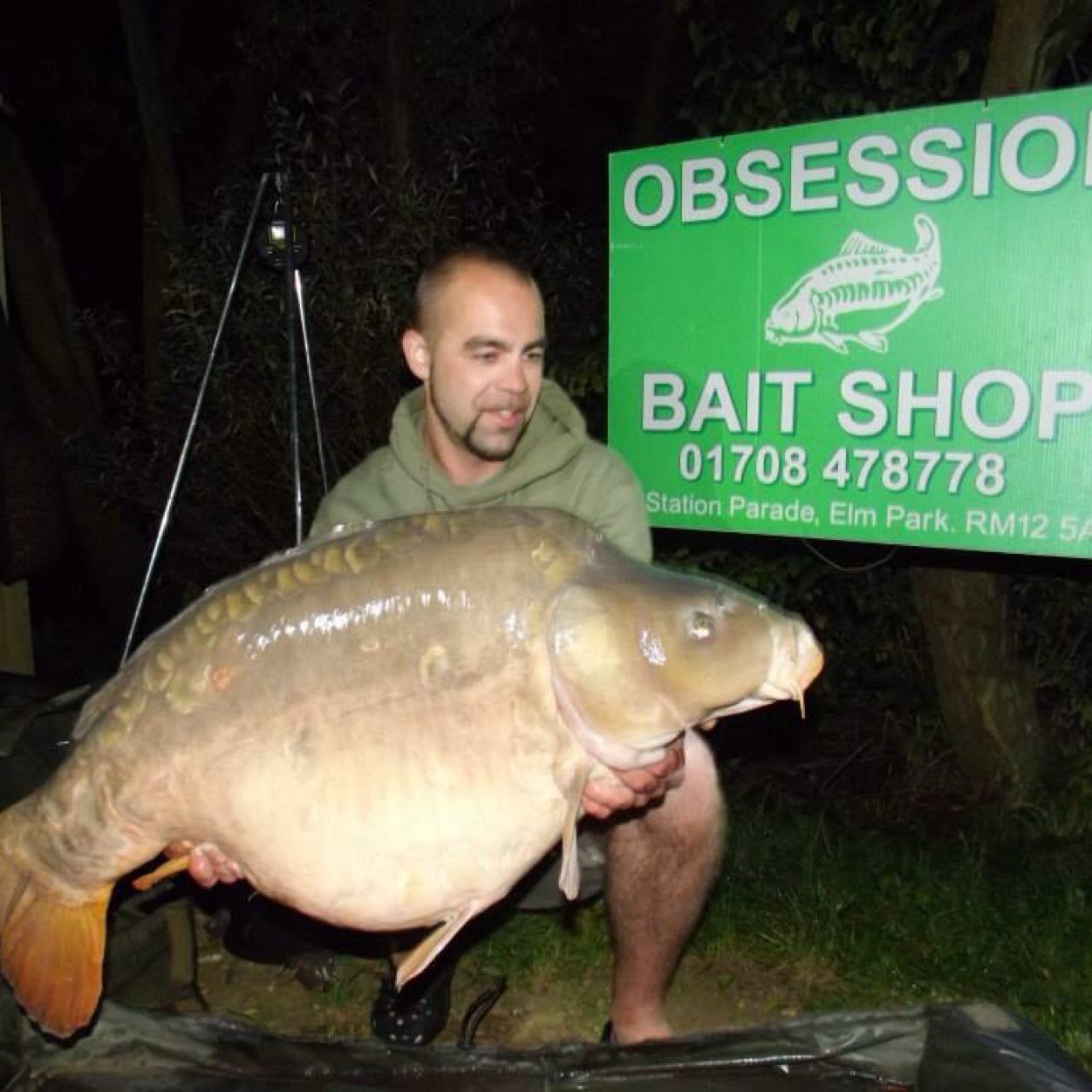 Qualified angling instuctor with own building firm! keen carp angler who will stop at nothing to get out on the bank, in search of a dream!