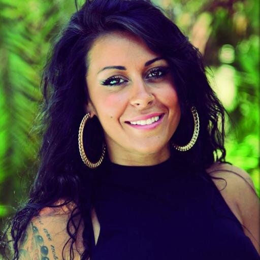 ShannaReaction's profile picture. 