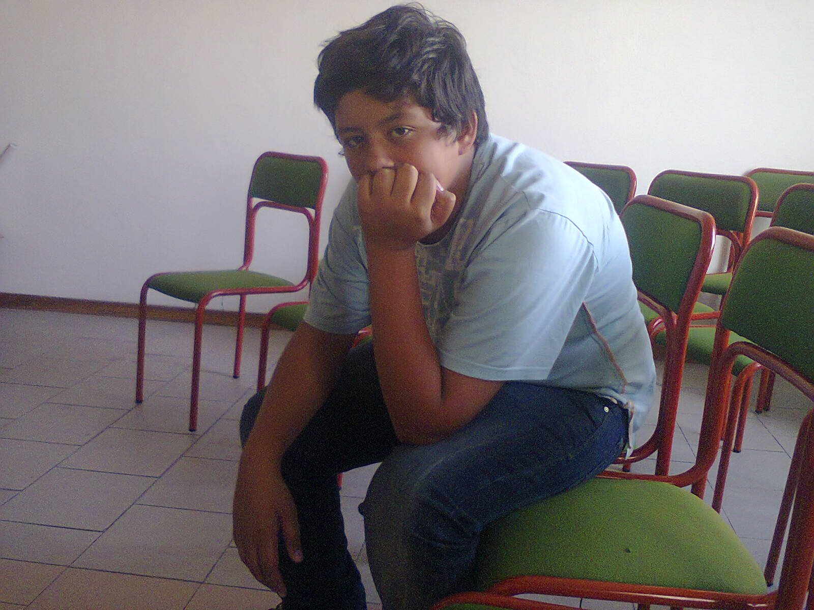 Tiago , 14 , almeirim
https://t.co/AaoiRYefha