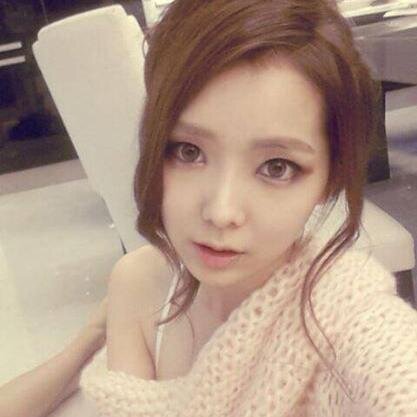 my name hyoeun im GB STELLAR