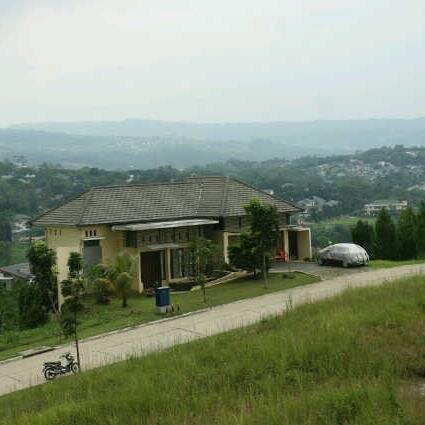 jualtanahs's profile picture. we sell primary and secondary houses, apartment, condo tel, plot of land 0899-1770-393