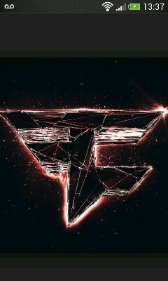 Xbox GT: iA9P  FaZe Rain, FaZe Linkzy, FaZe Apex, FaZe Jev, well all of the FaZe members are the best! Unable to follow anyone else :(