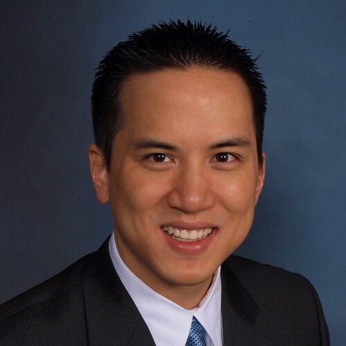 Orthopaedic surgeon specializing in complex fracture reconstruction, outpatient bikini-incision anterior hip replacement, and robotic knee replacement