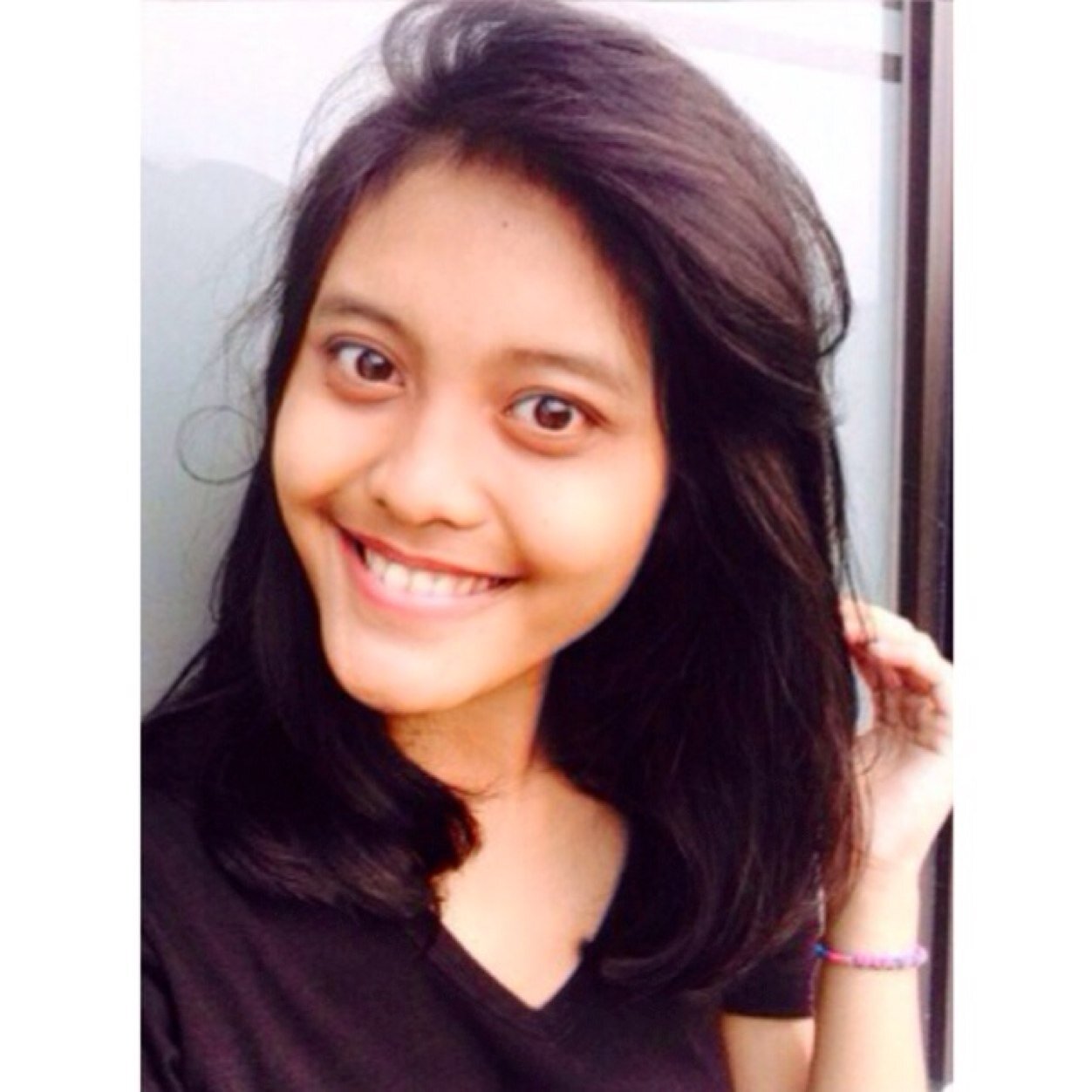 My second account, the old one was error. Public Relations UI 2013 | http://t.co/j7XvpsGo2z