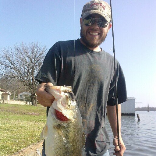 ArkPappas's profile picture. Good old country boy, Fish fanatic,   B.A.S.S Angler, Arkansas Razorback Football Fan above all my kids and Jesus Christ!