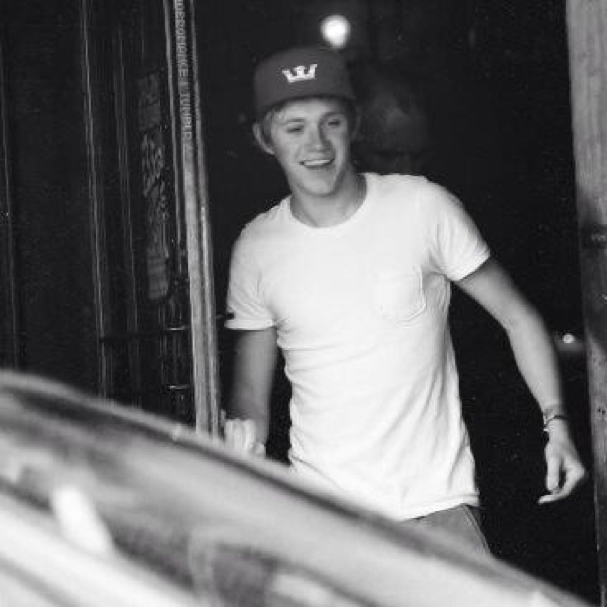 PLEASE FOLLOW @NoFaultsInNarry and @narryftirwin_ BECAUSE THEY GAVE YOU THIS FREE FOLLOW THANK YOU ILY ❤️