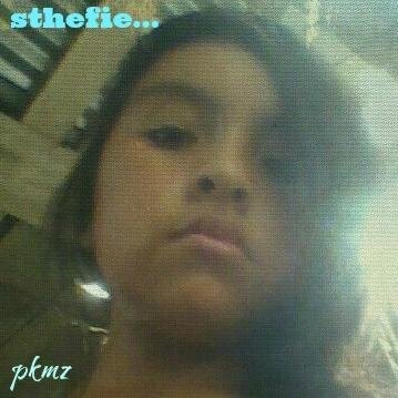 felis de la vida..! pkmz.. peace & love.. ;)