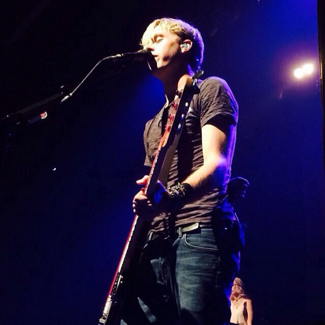 Riker Anthony Lynch #R5family • bassist • 1st bot | #LOUDER #news [ @rikerR5 ]