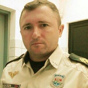sou policial militar,casado e tenho 3 filhos