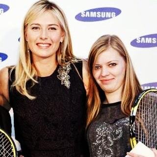 Live life with lots of L♡VE... Big fan of  @MariaSharapova... 
Met Maria 30/10/12 & 29/04/13 ❤
She tweeted 14/04/13 & 08/10/13