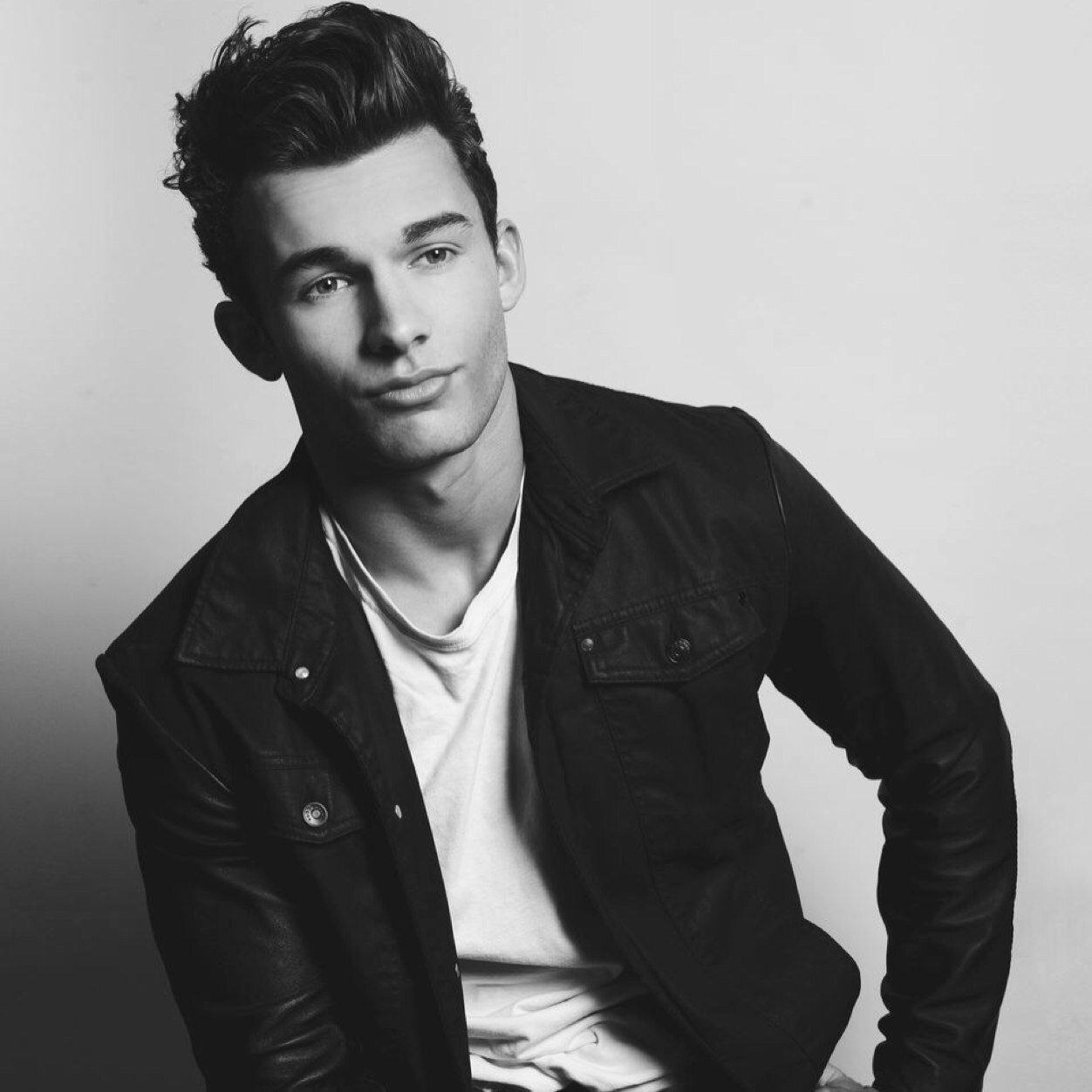 Instagram: @jesselhl
Wilhelmina LA