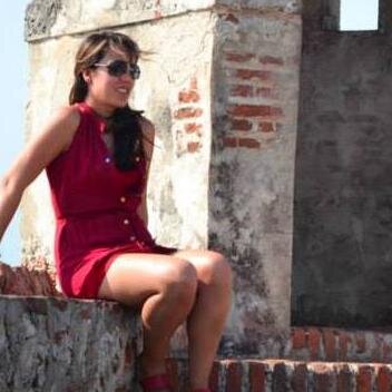 Freelance journalist, editor and producer, community manager and ¡Lovely Mom!