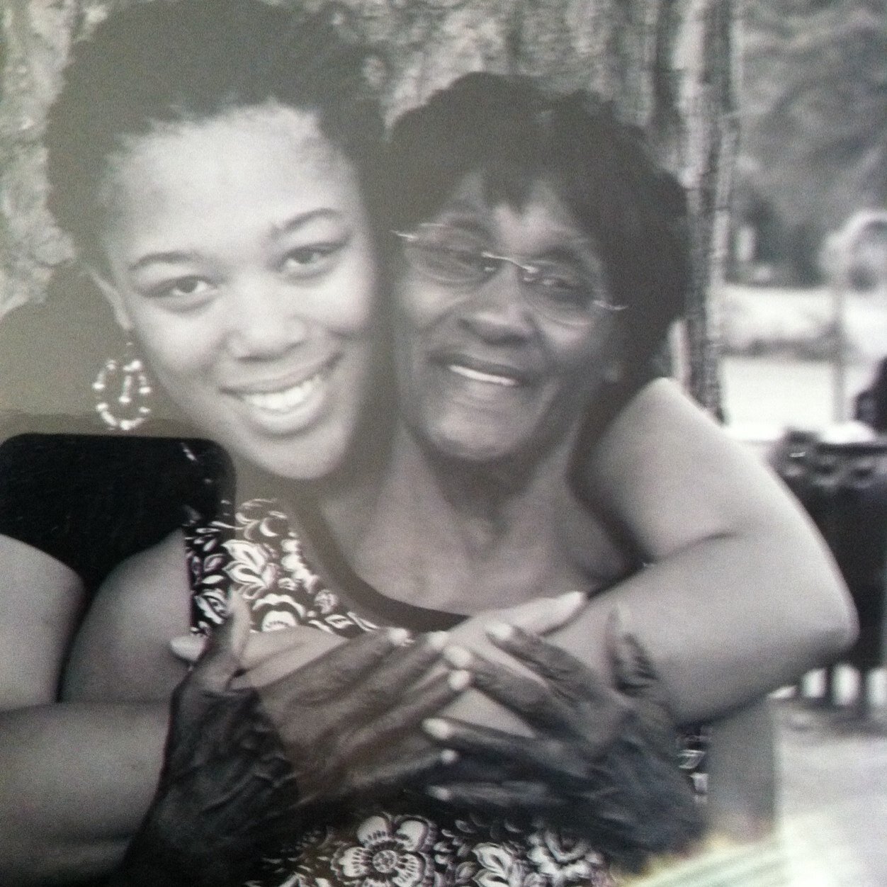 tiandra55's profile picture. #TeamAries, energetic, fun to hang around, very goofy , love to hang out, love to sing