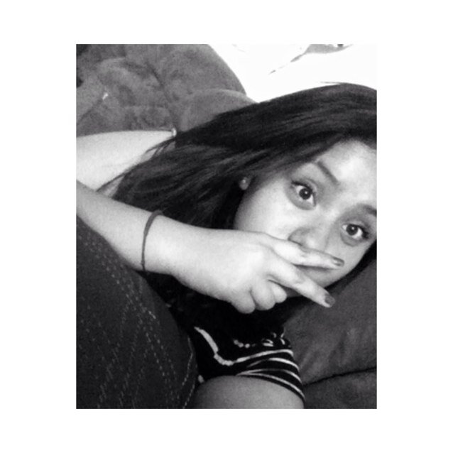 Jenn here! Music is life man,embrace it!! Follow me on IG➡ @jennifer_hernz