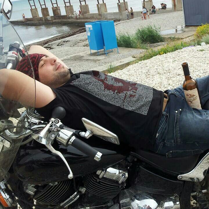 microglyuk's profile picture. 