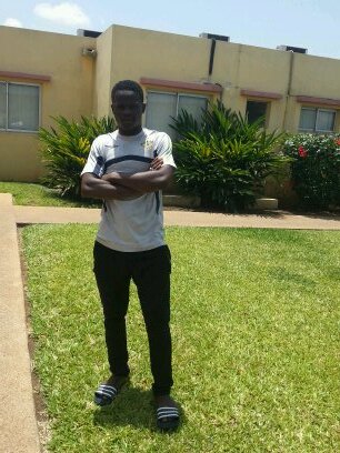 AmaraLay's profile picture. salut mes amis avec moi tous va bien .........kante le footballeur