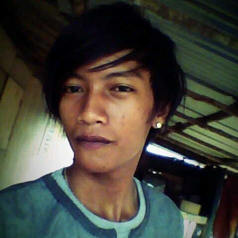 ROSLIROMEO's profile picture. 