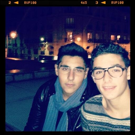 shmnbnzr's profile picture. PARIS