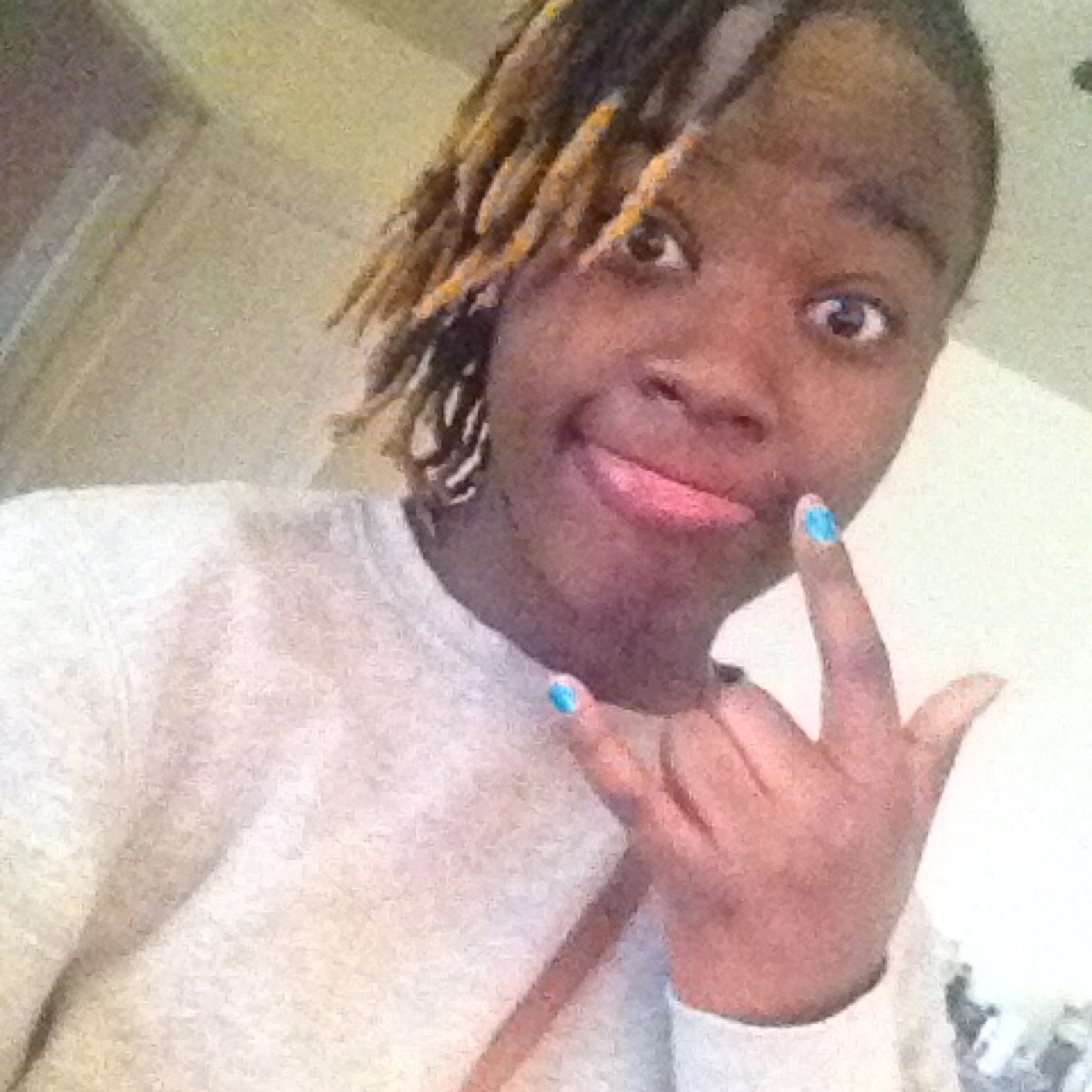 Follow Me I Follow Back