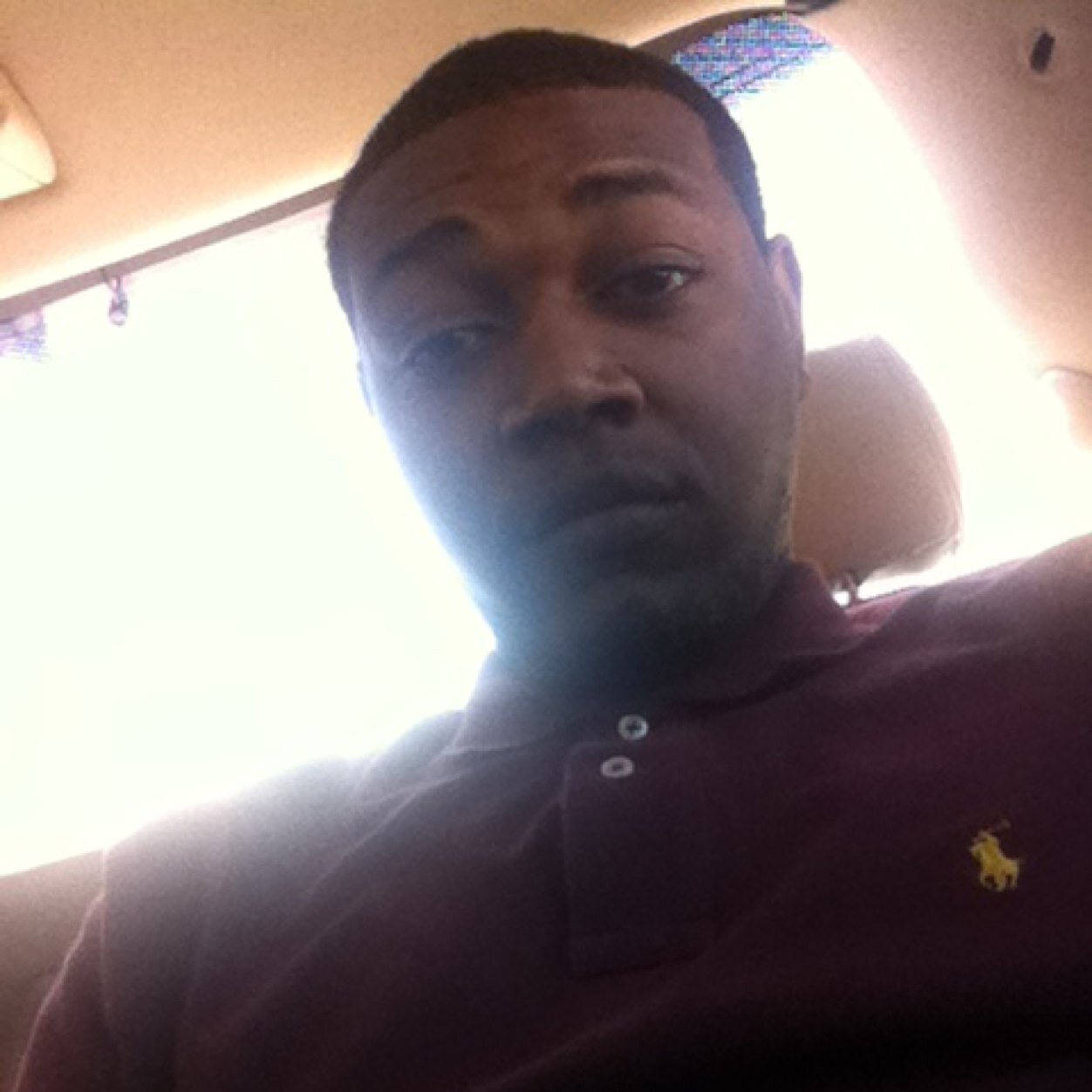 BgetHomeSafely's profile picture. Fuck Fame Feed Fam