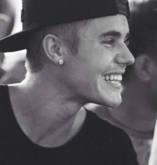 spamforjuju's profile picture. ★His music made me a fan, but his story made me a belieber★ #WeWillAlwaysSupportYouJustin