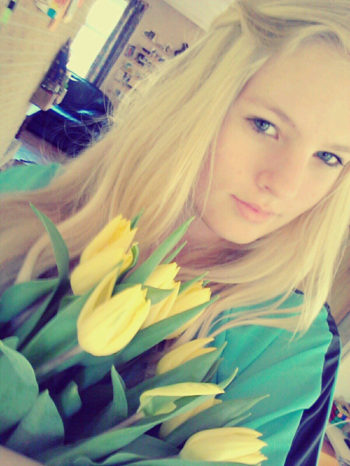 Love youu chris ♡