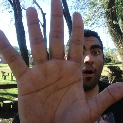 GrimHoutenX's profile picture. puuuuffffffff