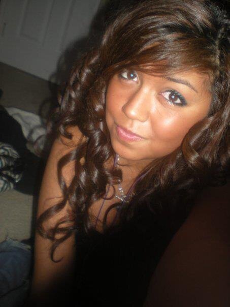 Badd shawtyy runnin Shid ya Heard ? BLAAAT  Love me some Blood Niqqas! SUWOOP