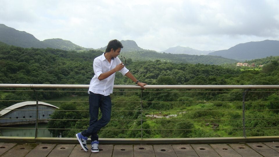 i am simple guy with heart loving..&
i choose three motto's in my life
- live the life like king size.
- take risk but never tension.
- enjoy life like hell