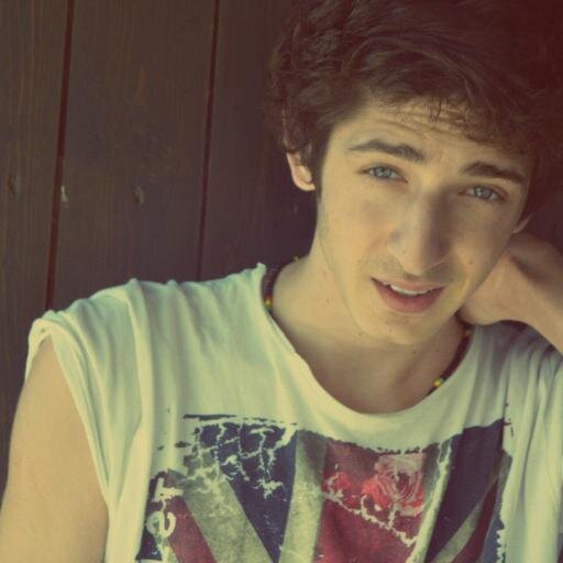 Insta : momo7zorkot
Ask.fm : MZorkot