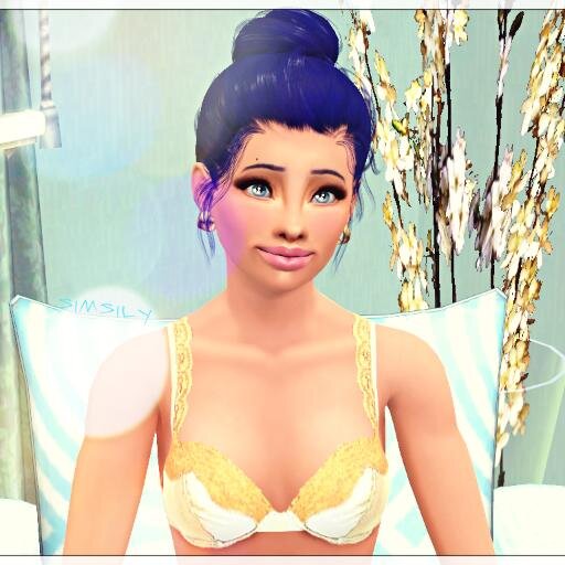 Simsilyx's profile picture. |Simmer |YouTube|