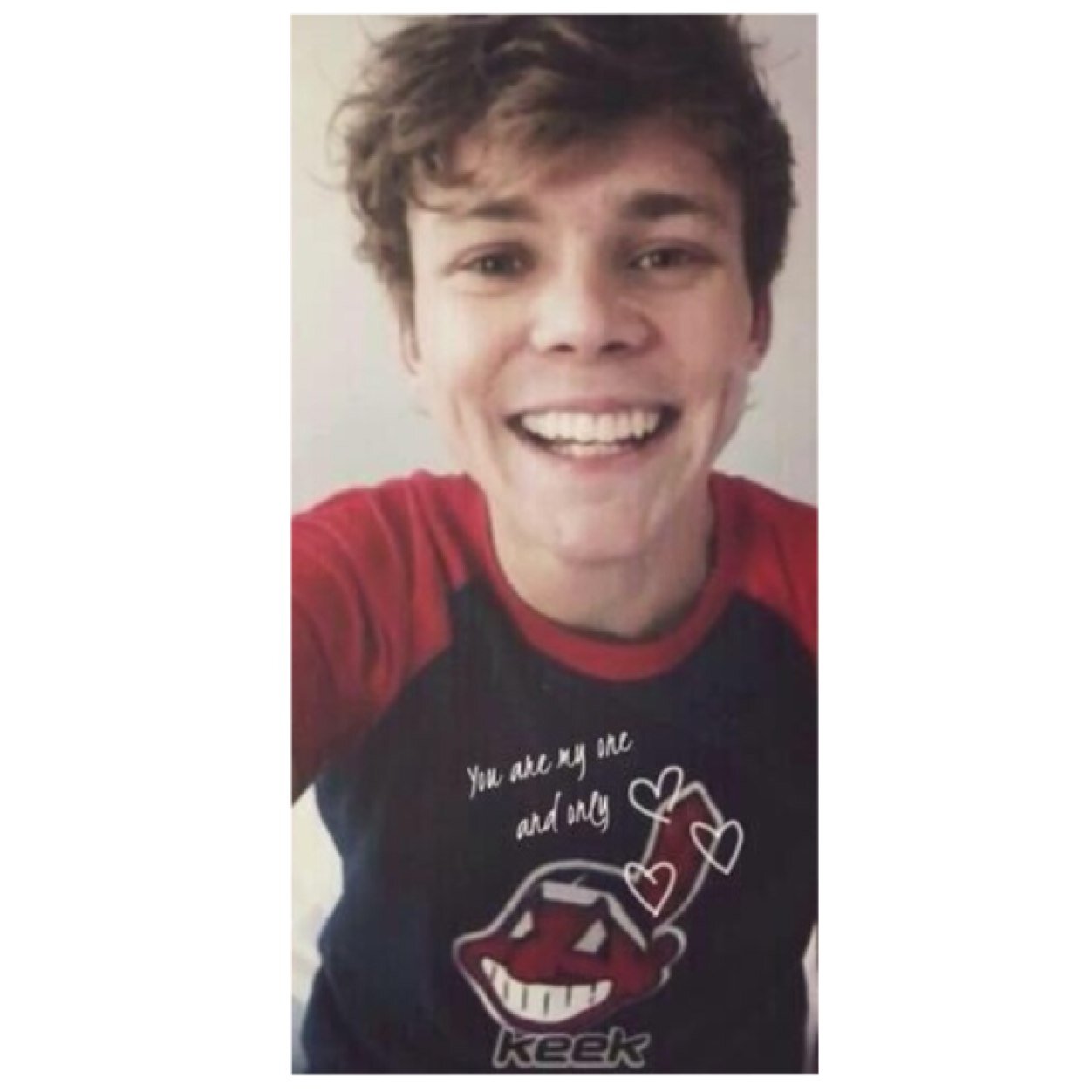 11 girls who are hella kwl and love 5sos