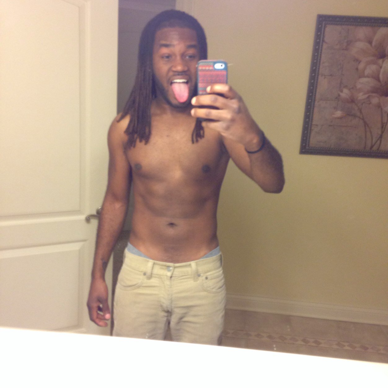 DaMuffinManN's profile picture. Do YOU know @daMuffinMann (IG)?!  #teambrownskin #teamdreadlocks #teamsinger #teamfollowback