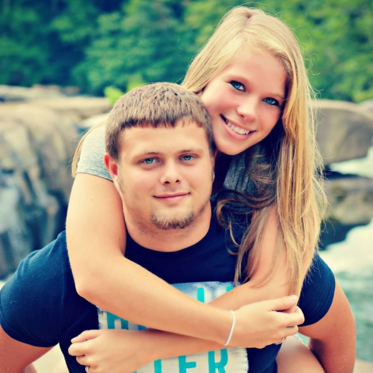 KaitiMarie31's profile picture. Engaged to #WeyWey145