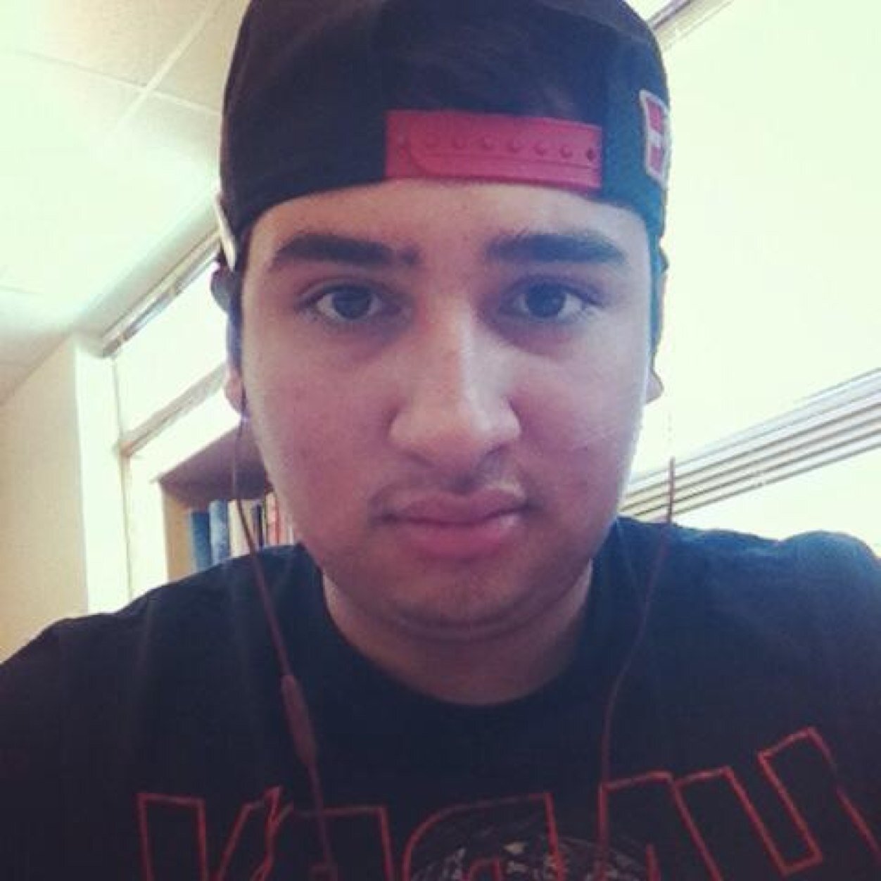 CasiasClaudio's profile picture. Im claudio 17 senior at erie high love living life to the fullest!