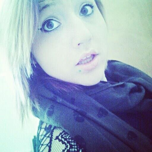 You're as beautiful as you were, yesterday. #Saywecanfly 
Sophomore. 16. Single. ;*