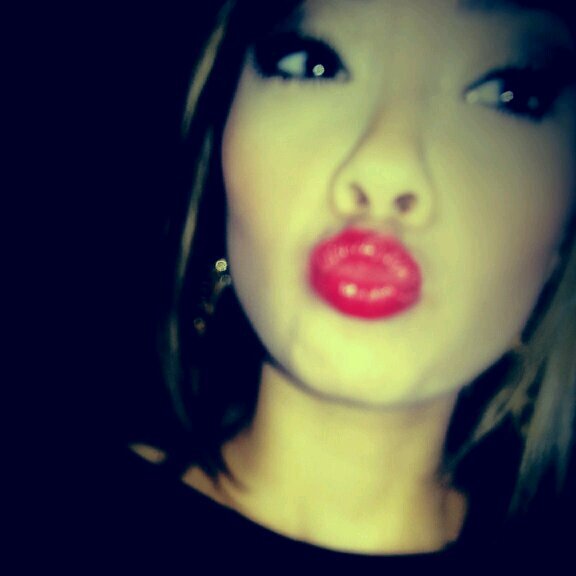 - I'm not a one in a million kind of girl. I'm one in a lifetime kind of woman.♡