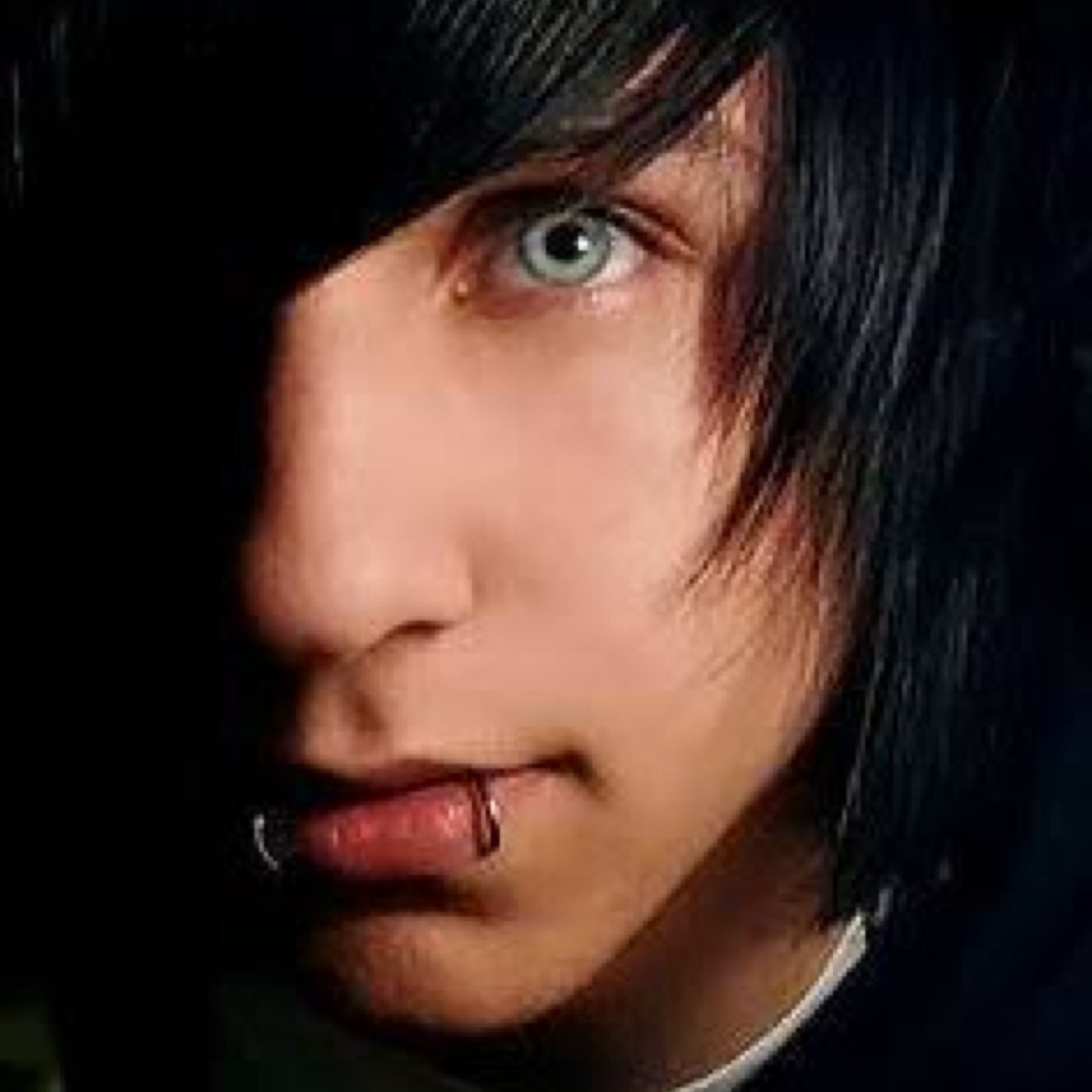 I'm max i am married to a cute and beautiful girl she is my everything she has my heart and soul i will always love her