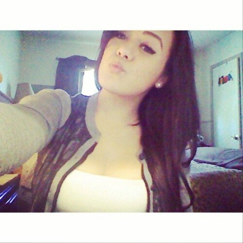 #WYGU #SneakerHead #ENMUNursingStudent #AmericasC/O '13 - Instagram @Liana_theGod #CNA