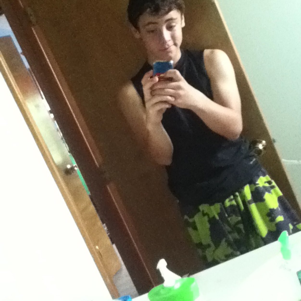 God First 
Crushingggg 
Offiacl Twitter of Me! 
Help me out Just got on Twitter 
Basketball is life