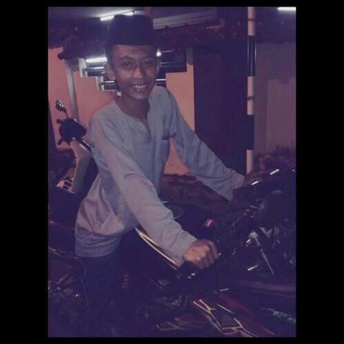 Taken Lah You ♡
Mdrkckr ♡
ID : papa_rare77
((Mr Fire))