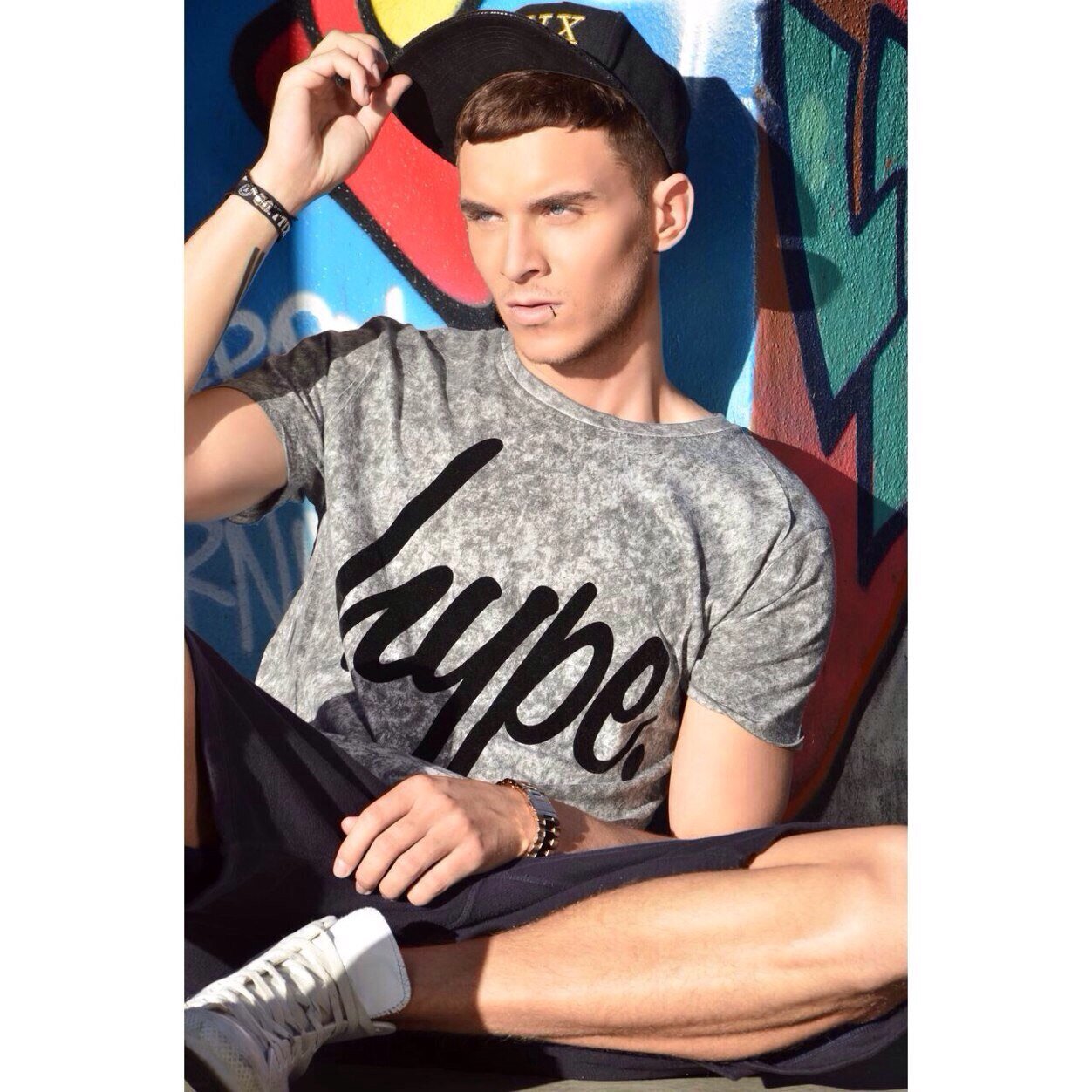 PromotingAnttix's profile picture. Just fans promoting Anttix #Ateamer