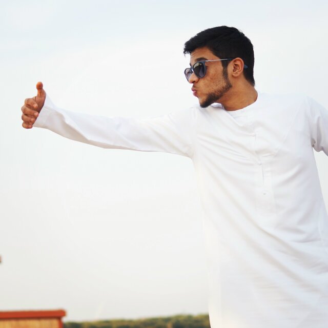 ☇shj™،ضيفوني على @alshamsii44