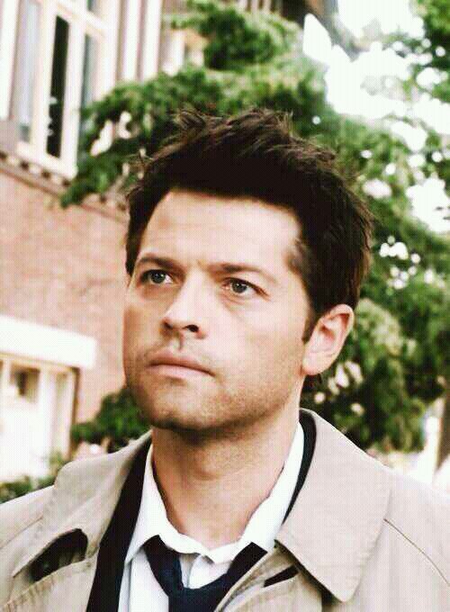 castielornah's profile picture. from @aliyahjune because ur pretty neat like castiel 