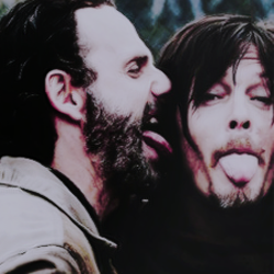 walk3rchapado's profile picture. n sou bom pra bio entao, twd e ahs