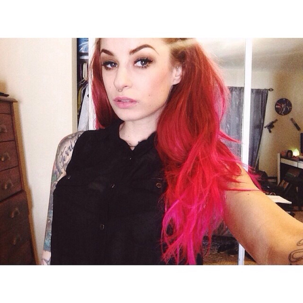 Suicide Girl, geeky yet cheeky. Girliest tomboy here. (RP)